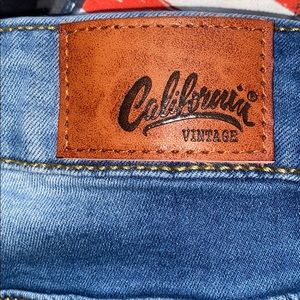 California Vintage Size M jeans ❤️ New!!